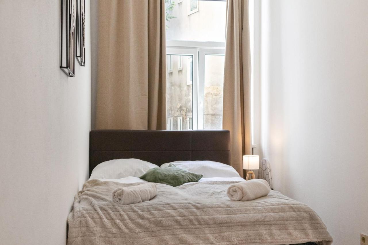 Welcoming 3Br Budget Apt. Well Connected Відень Екстер'єр фото